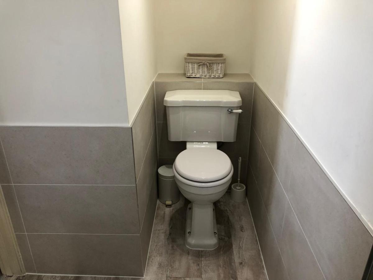 Lauras Townhouse Apartments Lansdown Slope Townhouse Bath Dış mekan fotoğraf