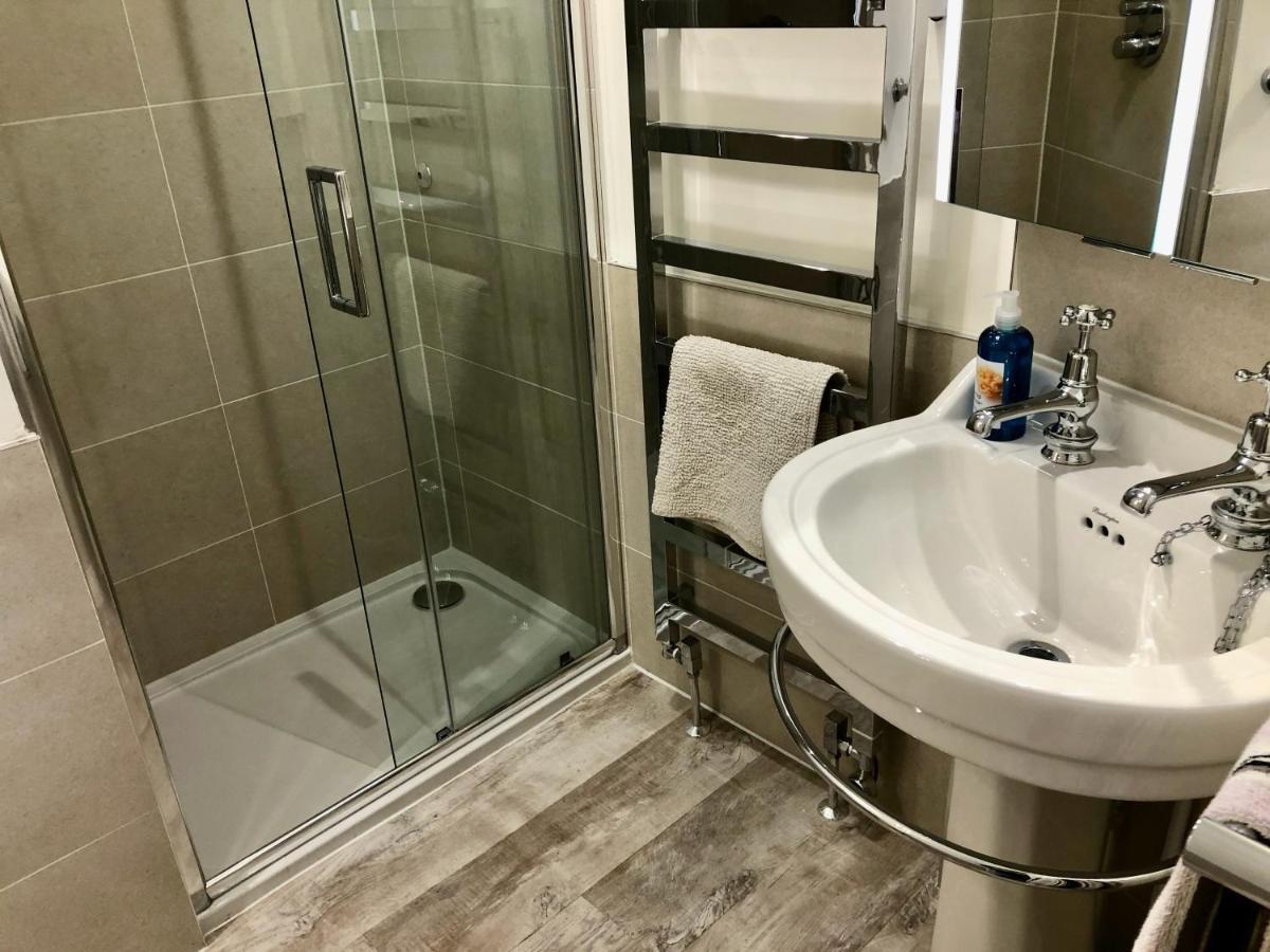 Lauras Townhouse Apartments Lansdown Slope Townhouse Bath Dış mekan fotoğraf