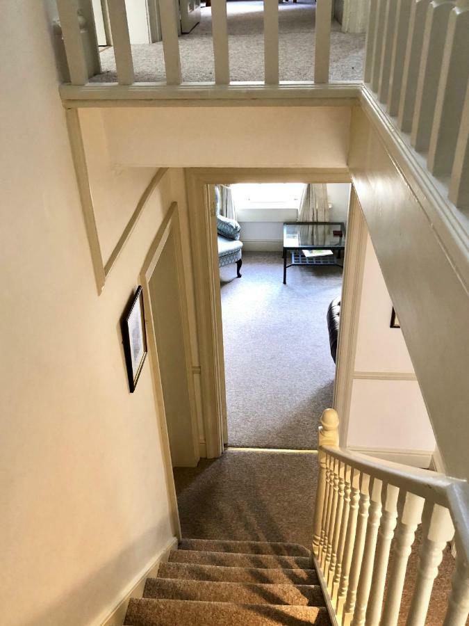 Lauras Townhouse Apartments Lansdown Slope Townhouse Bath Dış mekan fotoğraf