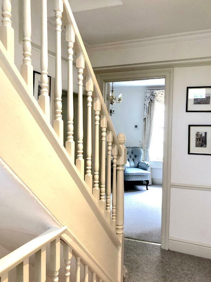 Lauras Townhouse Apartments Lansdown Slope Townhouse Bath Dış mekan fotoğraf